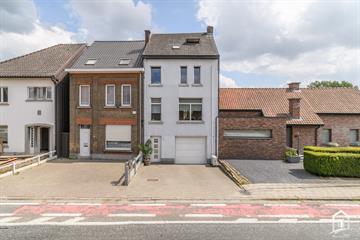 Bel-etage Te koop Erembodegem